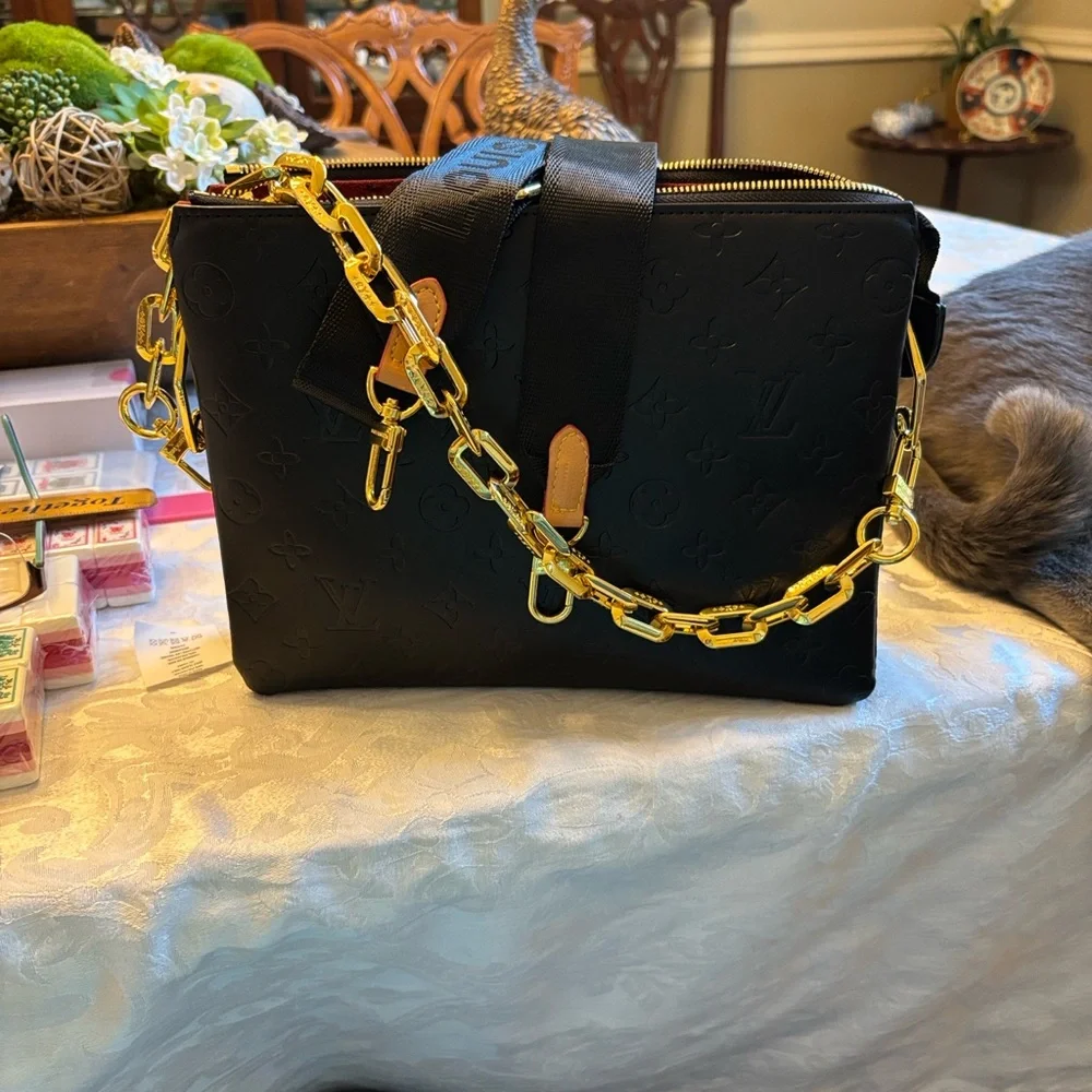 Luxury look Black Embossed Leather Crossbody with Gold Chain - Picture 5 of 5